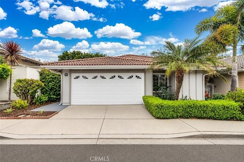 39 Castillo, Irvine, CA, 92620-1827 | Card Image