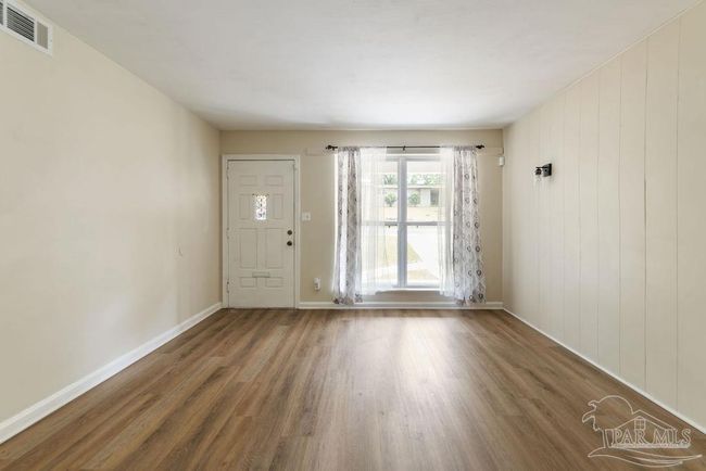 4936 Springhill Dr, House other with 3 bedrooms, 2 bathrooms and 1 parking in Pensacola FL | Image 5