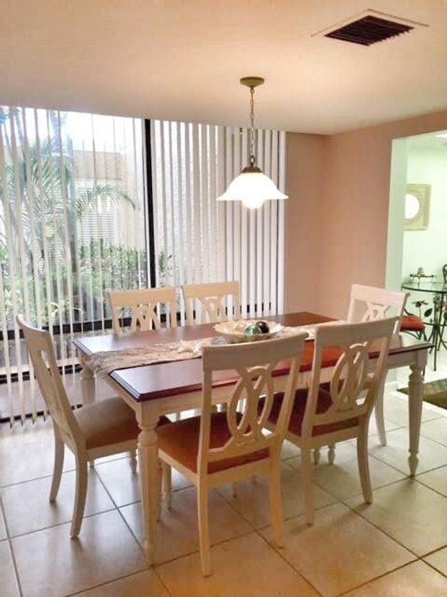 APT-103 - 3492 Ne Causeway Blvd, Condo with 2 bedrooms, 2 bathrooms and null parking in Jensen Beach FL | Image 13