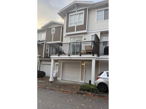 77-19433 68 Ave, Surrey, BC, V4N6M8 | Card Image