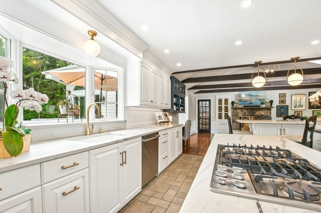 19 Pheasant Ridge Rd, House other with 4 bedrooms, 4 bathrooms and null parking in Redding CT | Image 14