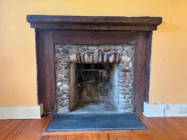 C - 19-C Old Woods Rd, House other with 4 bedrooms, 3 bathrooms and null parking in Chilmark MA | Image 10