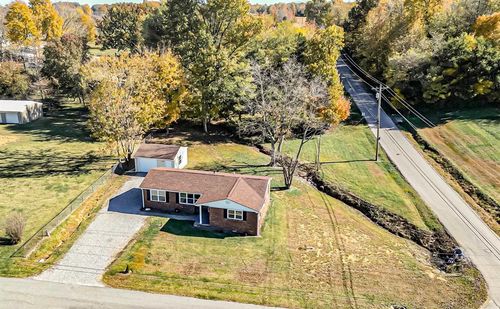 10570 Jefferson St, Whitesville, KY, 42378-9529 | Card Image