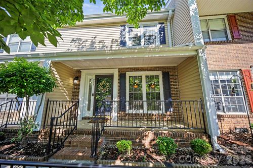 973 Surry Ln, Gastonia, NC, 28054-5702 | Card Image