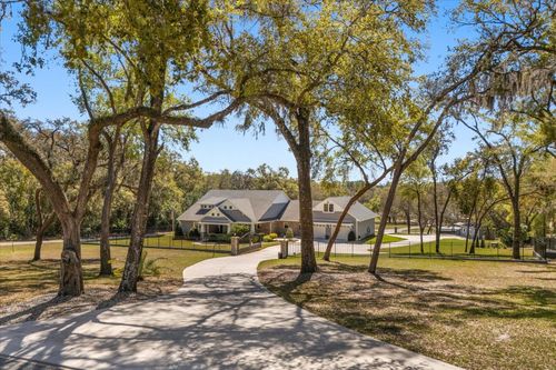 2600 Robie Ave, Mount Dora, FL, 32757-9618 | Card Image