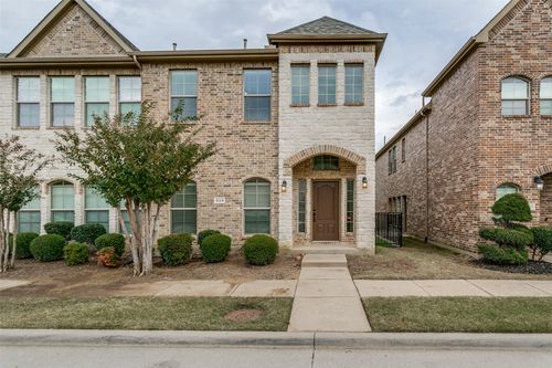 4124 Comanche Dr, Carrollton, TX, 75010-3298 | Card Image