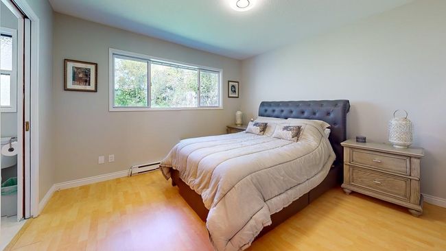 8024 Southwood Rd, House other with 3 bedrooms, 2 bathrooms and 2 parking in Halfmoon Bay BC | Image 15