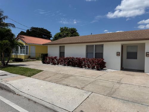 6803 Georgia Avenue, West Palm Beach, FL, 33405 | Card Image