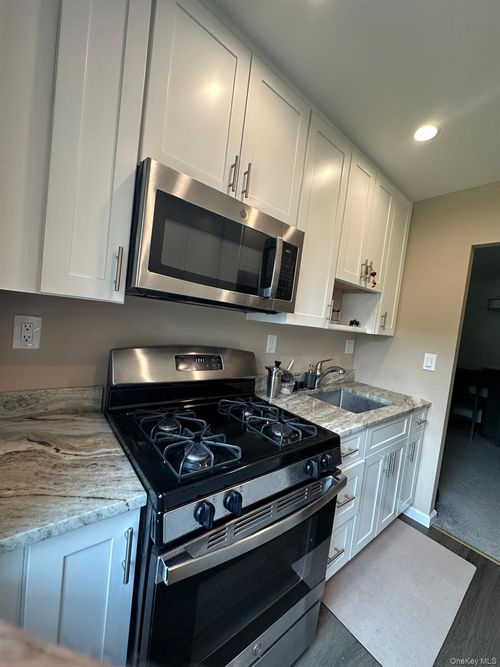 apt-b14-5 Oakdale Mnr, Suffern, NY, 10901-5700 | Card Image