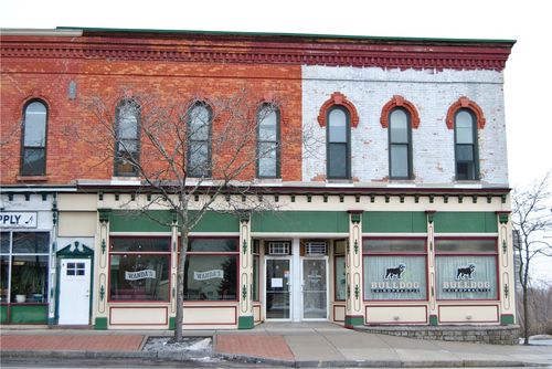 2 Commercial St, Livonia, NY, 14487-9103 | Card Image