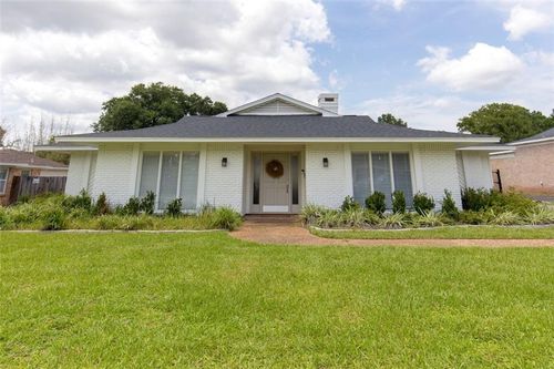 6608 Chimney Top Dr N, Mobile, AL, 36695-2609 | Card Image
