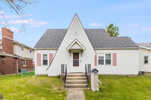 657 1st St, Crete, IL, 60417-2032 | Card Image