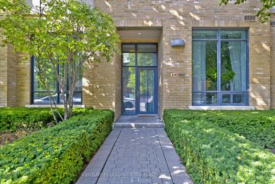 103 - 28 Linden St, Condo with 1 bedrooms, 1 bathrooms and 1 parking in Toronto ON | Image 2