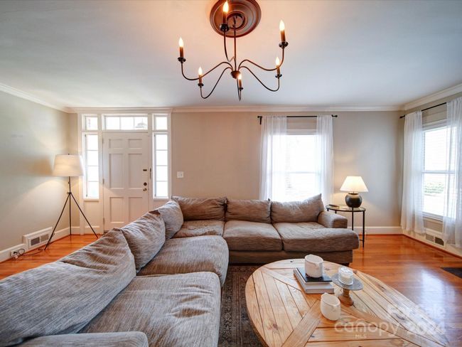 313 E Martin St, House other with 5 bedrooms, 4 bathrooms and null parking in Wadesboro NC | Image 12