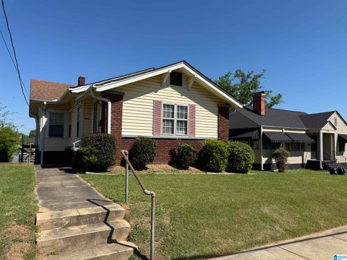 632 Oakland Ave, FAIRFIELD, AL, 35064-2657 | Card Image