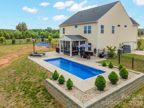 3774 Old Village Dr, Maiden, NC, 28650-9699 | Card Image