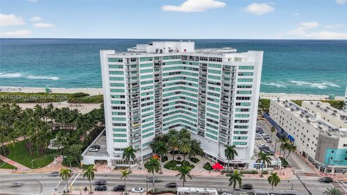 1015-7135 Collins Ave, Miami Beach, FL, 33141-3256 | Card Image
