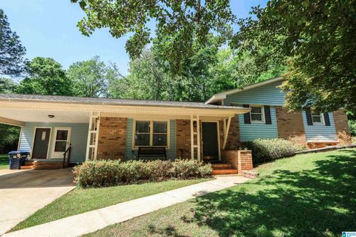 119 Carriage Rd, Anniston, AL, 36206-1546 | Card Image