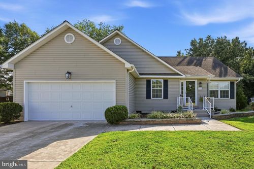 109 Jefferson Ct, STEPHENS CITY, VA, 22655-3808 | Card Image