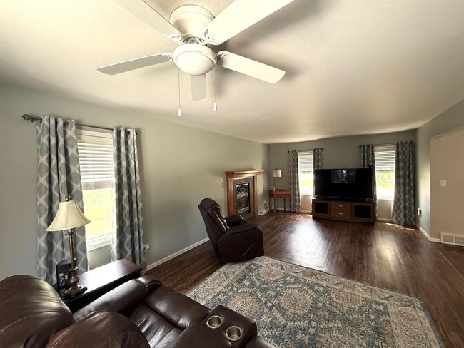 1906 22 Nd Avenue, House other with 4 bedrooms, 3 bathrooms and null parking in Menominee MI | Image 8