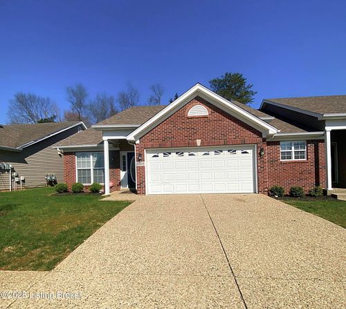 8105 Arbor Brook Ln, Louisville, KY, 40228-4421 | Card Image