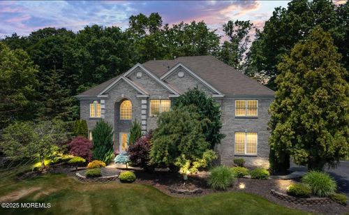 7 Round Hill Rd, Jackson, NJ, 08527-4884 | Card Image