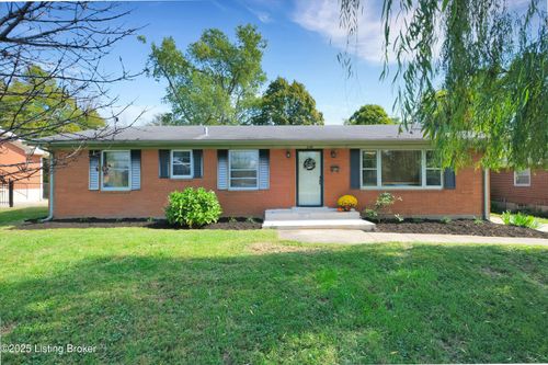 3131 Marlin Rd, Houston Acres, KY, 40220-3505 | Card Image