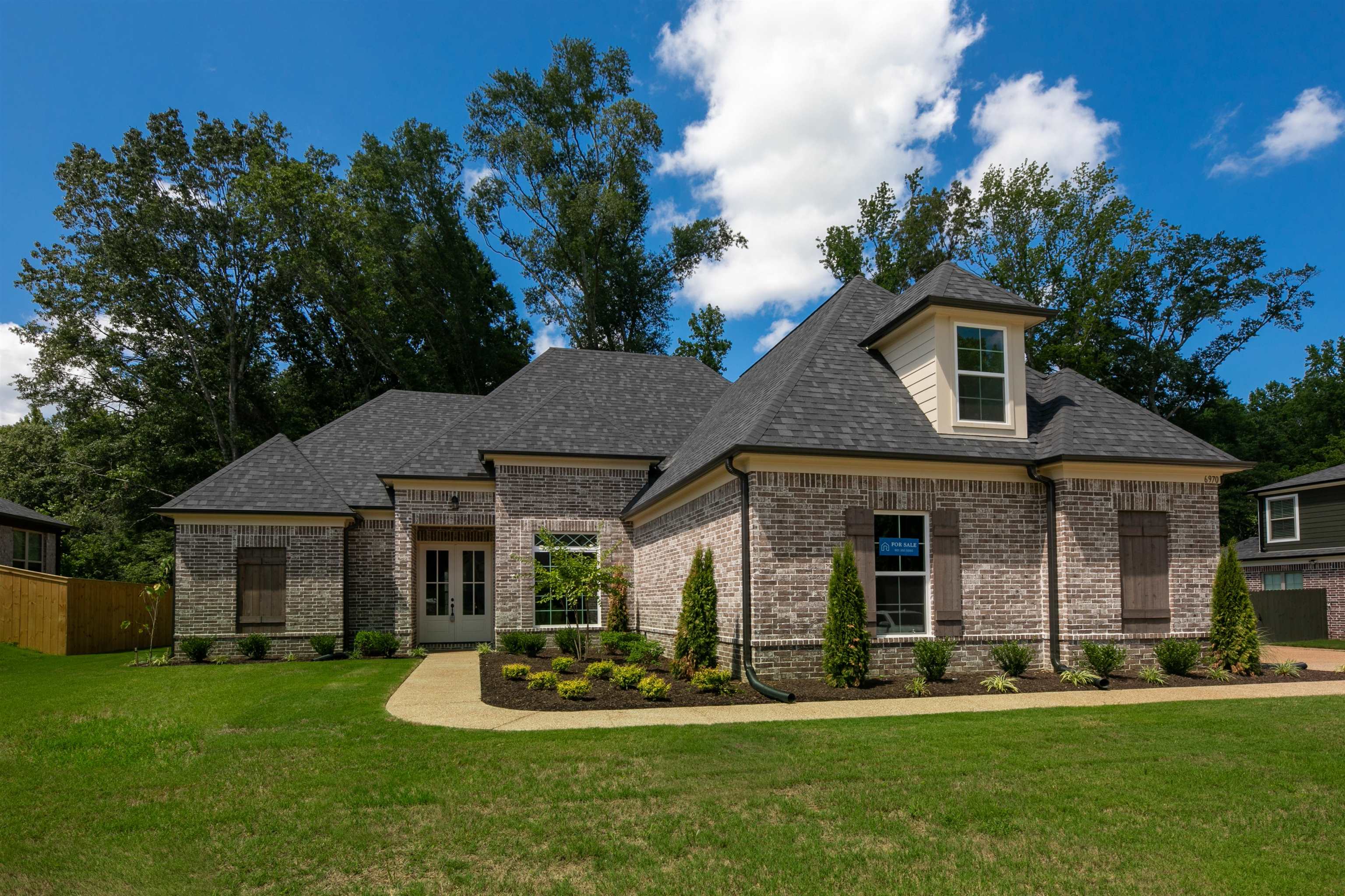 Walker Farms Dr, Bartlett, TN 38002