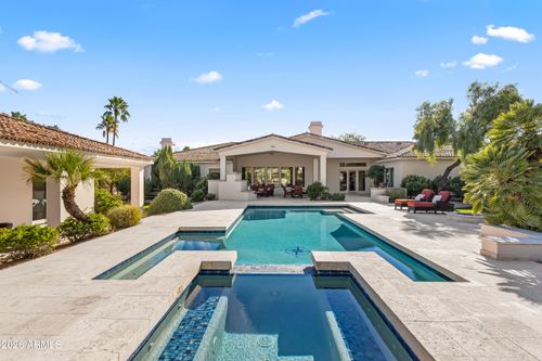 6908 E Hummingbird Ln, Paradise Valley, AZ, 85253-3643 | Card Image