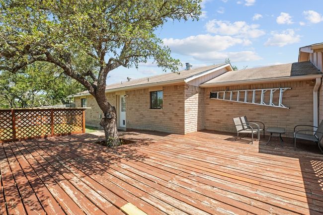 64 Quail Run, Home with 4 bedrooms, 2 bathrooms and 1 parking in Harper TX | Image 22