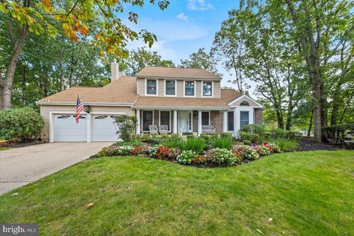 4 Berkshire Dr, VOORHEES, NJ, 08043-3446 | Card Image