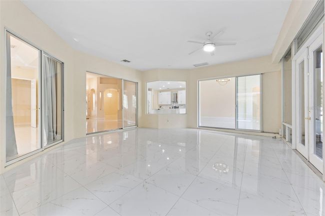 10310 Carroll Cove Pl, House other with 4 bedrooms, 4 bathrooms and null parking in Tampa FL | Image 26