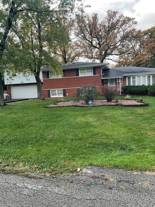 2716 Chariot Ln, Olympia Fields, IL, 60461-1515 | Card Image