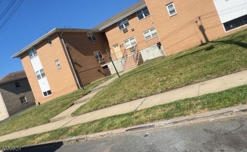 228 E 24th St, Paterson, NJ, 07514-2115 | Card Image