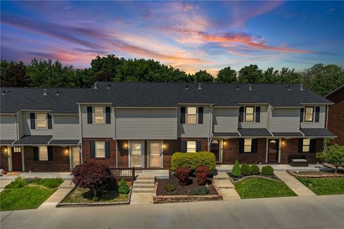 119 Hillvue Dr, Seven Fields, PA, 16046-7808 | Card Image