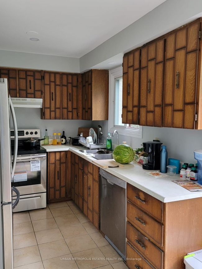 30 Joshua Crt, House other with 4 bedrooms, 3 bathrooms and 4 parking in Brampton ON | Image 8