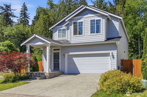 9521 57th Dr Ne, Marysville, WA, 98270-5211 | Card Image