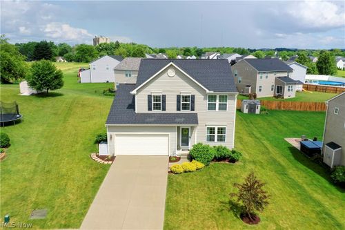 2411 Captens St Ne, N Canton, OH, 44721-2188 | Card Image