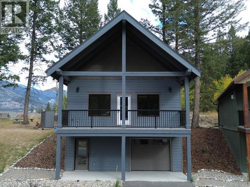 {{alt}} | Card Image