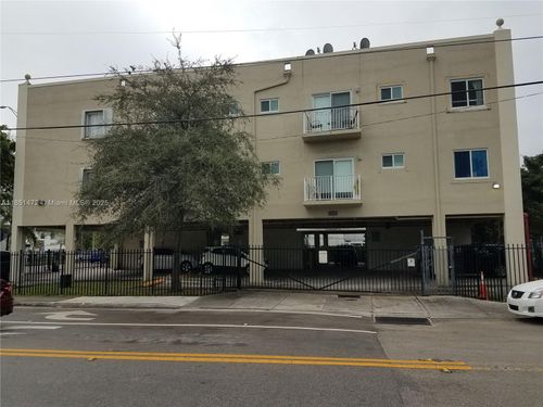 apt-105-3201 W Flagler St, Miami, FL, 33135-1172 | Card Image