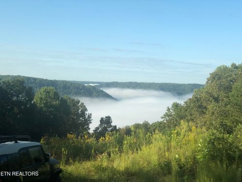 722 Flat Top View Ln, Wilder, TN, 38589-5053 | Card Image
