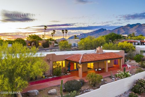5102 N Camino De La Cumbre, Tucson, AZ, 85750-1505 | Card Image