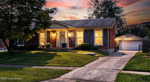 4012 Landside Dr, Louisville, KY, 40220-3020 | Card Image
