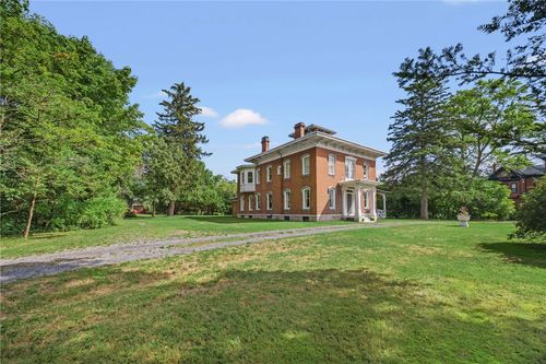 546 Castle St, Geneva, NY, 14456-1402 | Card Image