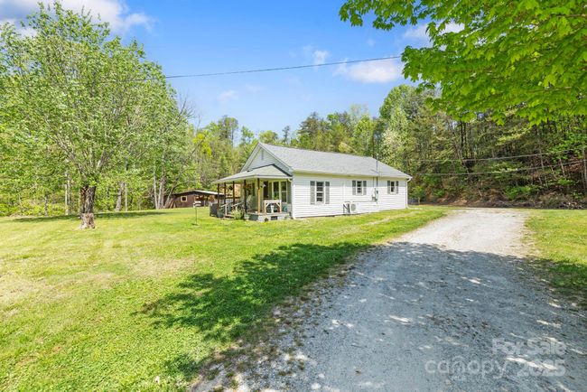 114 Edwards Loop, House other with 2 bedrooms, 1 bathrooms and null parking in Old Fort NC | Image 4