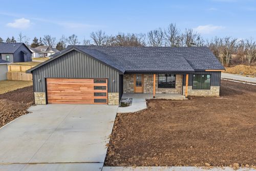 4855 Ambassador Dr, ASHLAND, MO, 65010-1265 | Card Image