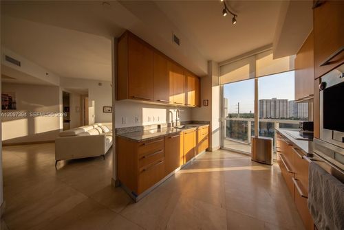 405-15901 Collins Ave, Sunny Isles Beach, FL, 33160-4721 | Card Image