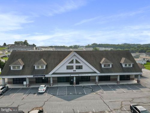 ste-h-626 N Grant St, WAYNESBORO, PA, 17268-8737 | Card Image