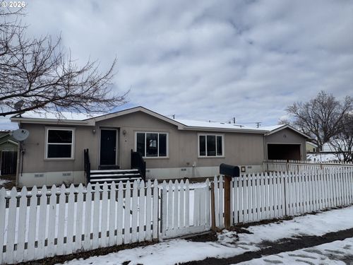 1037 Tamar St, Baker City, OR, 97814-4449 | Card Image