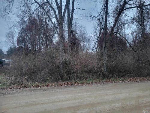 9825 Southlawn Cir, Jerome, MI, 49249-9738 | Card Image